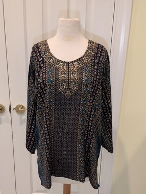 u necked tunic top. light and flowy fabric